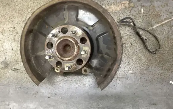 KIA Ceed Rear wheel hub