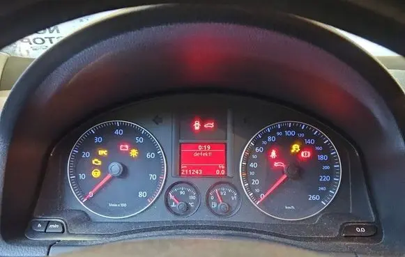 Volkswagen Jetta V Speedometer (instrument cluster) 1K0920864A IMPRK1606319