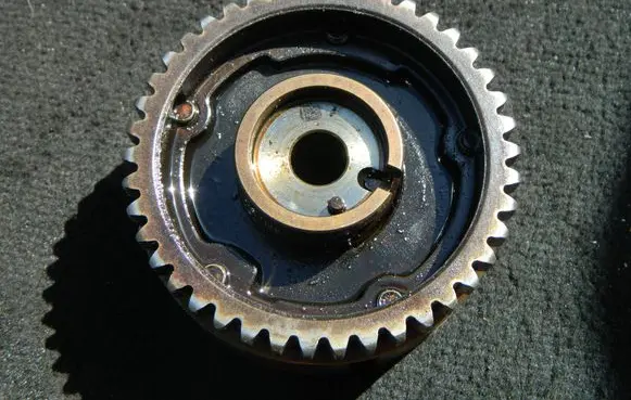 Nissan Qashqai Camshaft pulley/ VANOS 130259835R
