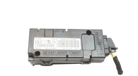 Peugeot RCZ Tire pressure control unit 9665183080