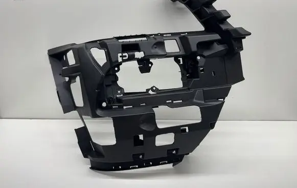 Mercedes-Benz ML W164 Front bumper mounting bracket A1648851616