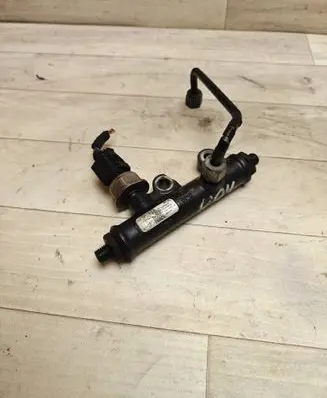 Citroen C5 Fuel main line pipe 4R8Q9C066AE