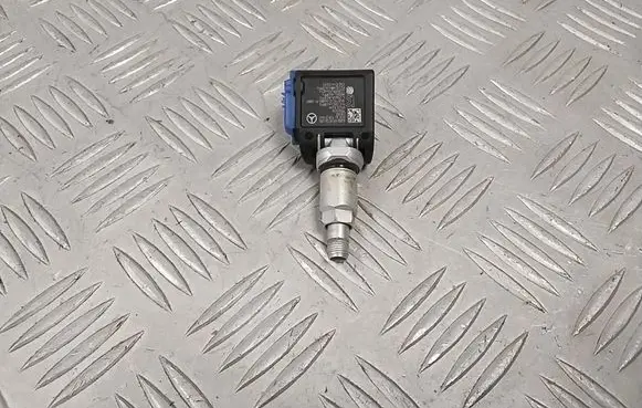 Mercedes-Benz EQE x294 Tire pressure sensor A0009058706