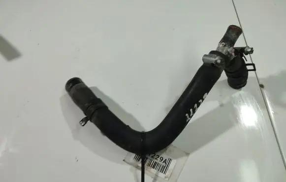 KIA Sorento Engine coolant pipe/hose 