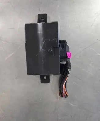 Audi A7 S7 4G Gateway control module 4G8907468F