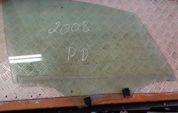 Peugeot 2008 I Front door window glass four-door 43R000464
