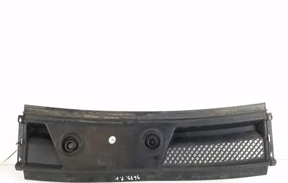 Mercedes-Benz B W246 W242 Wiper trim A2468300900