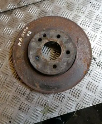 Mercedes-Benz E W210 Front brake disc