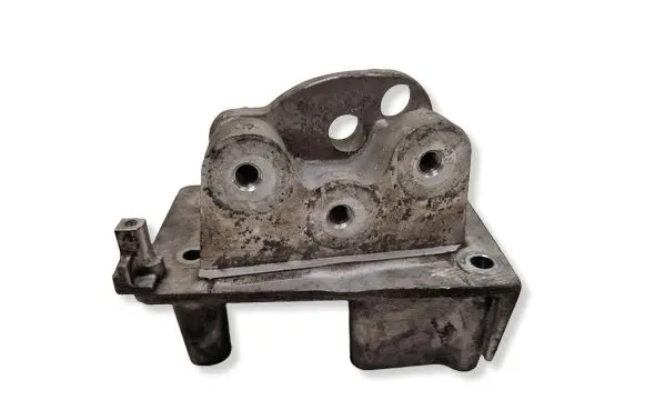 Jeep Renegade Engine mounting bracket 55254781