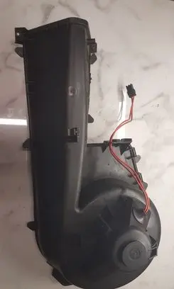 Renault Twingo I Heater fan/blower 52466890