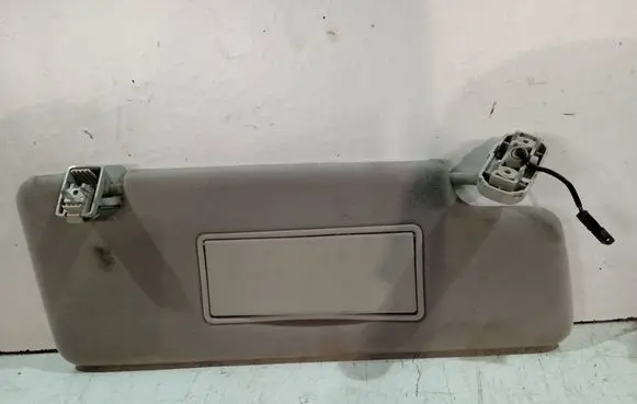 Sun visor clip/hook/bracket