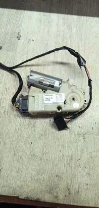 Renault Espace IV Sunroof motor/actuator 1701108C