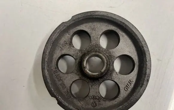 Volkswagen Jetta II Camshaft pulley/ VANOS 068115021b