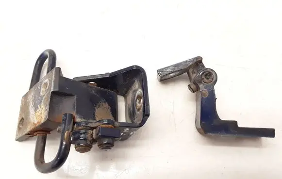 Front door hinge set
