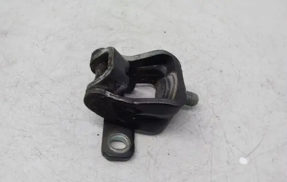 Volkswagen Tiguan Tailgate/trunk/boot hinge
