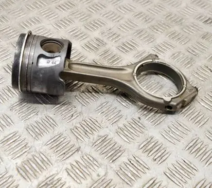 Dodge RAM 1500 DS Piston 68147233AA 68147228AA