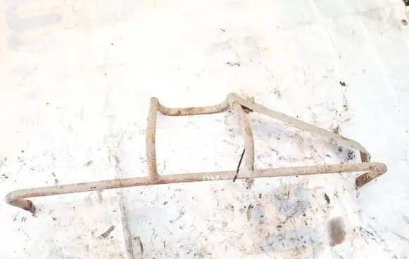 Chrysler Sebring (ST-22 - JR) Spare wheel bolt 