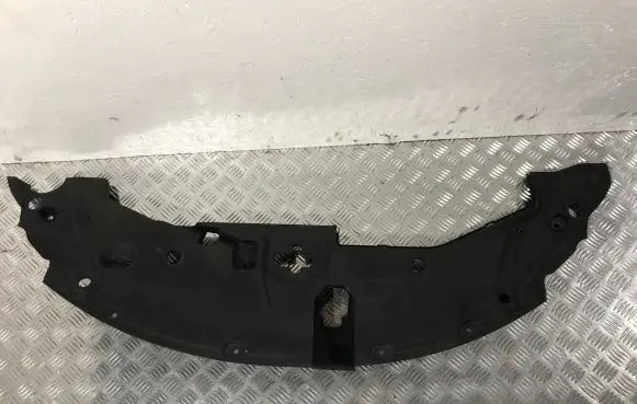 Toyota Avensis T270 Radiator trim 5328905010 5328905011