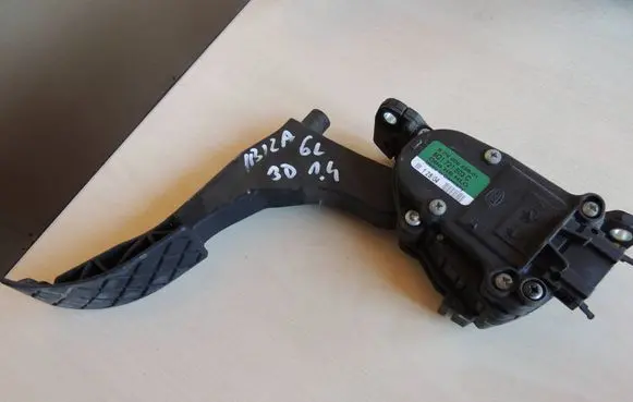 Seat Ibiza III (6L) Accelerator throttle pedal 6PV00849601 6Q1721503C