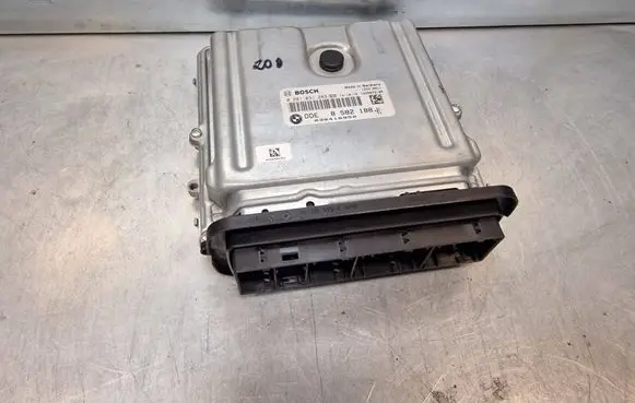 BMW 6 F12 F13 Engine control unit/module 8582188 0281031289 030416950