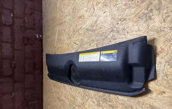 Audi A4 S4 B9 Radiator trim 8W0807081