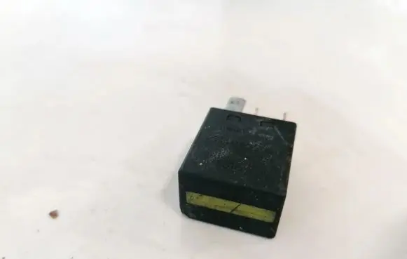 Ford Mondeo Mk III Other relay 2w9314b192ba 024322c