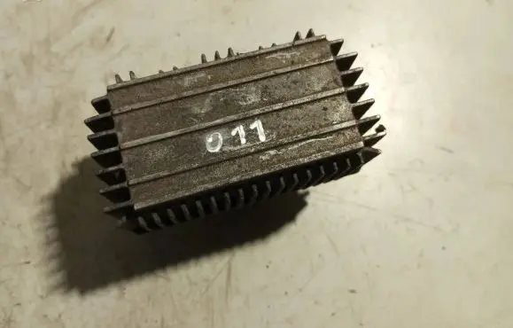 Opel Zafira B Glow plug pre-heat relay 55353011 51299014B