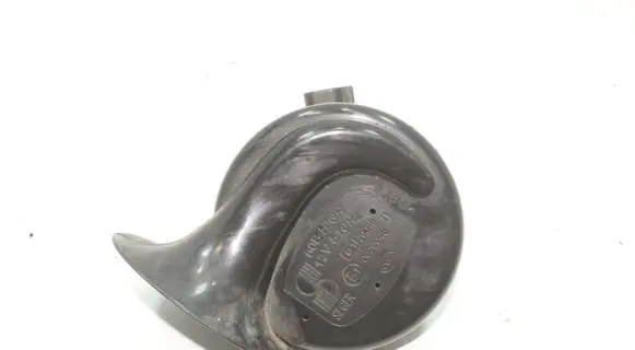 Tesla Model 3 Horn signal