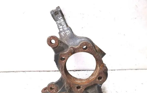 Front wheel hub spindle knuckle