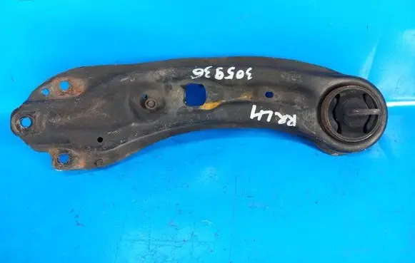 Chrysler 200 Rear control arm 5085415AF