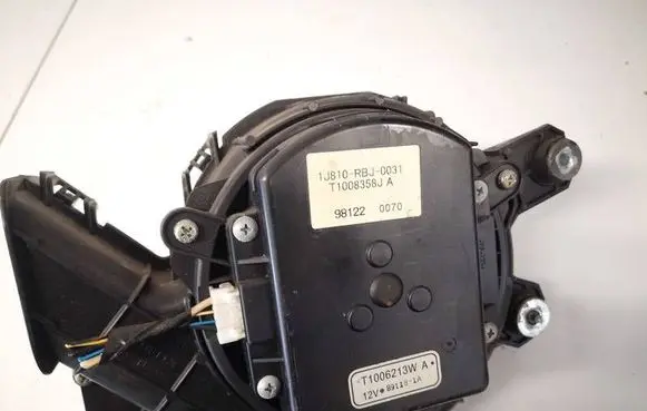 Honda Insight Heater fan/blower 1J810RBJ0031