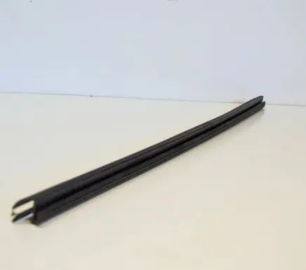 Audi Q3 8U Door glass trim 8U0839480