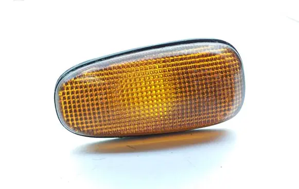 Opel Astra G Front fender indicator light 90560403
