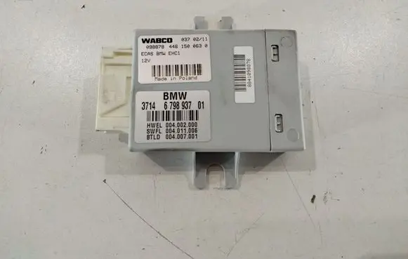 BMW 5 F10 F11 Air suspension control unit module (rear) 37146860386 6860386 6798937