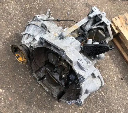 Volkswagen Golf VI Manual 6 speed gearbox MCB