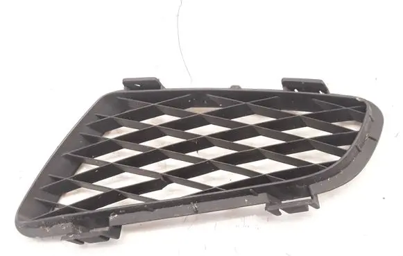 Mazda 6 Front bumper lower grill GJ6G50C21