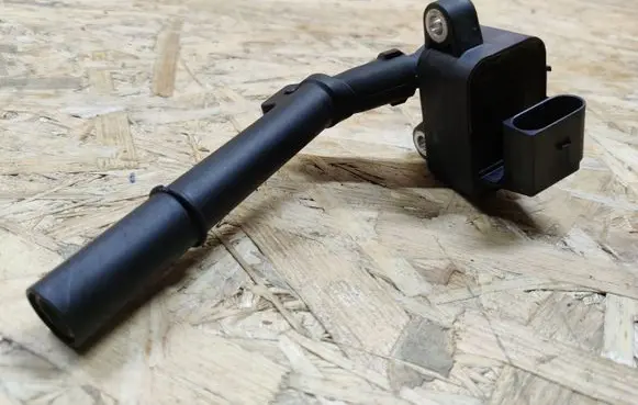 Mercedes-Benz B W246 W242 High voltage ignition coil A2709060500
