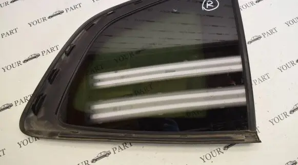 BMW X3 G01 Rear side window 7410064