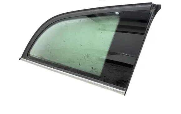 Opel Vectra C Rear side window 244698 43R009628