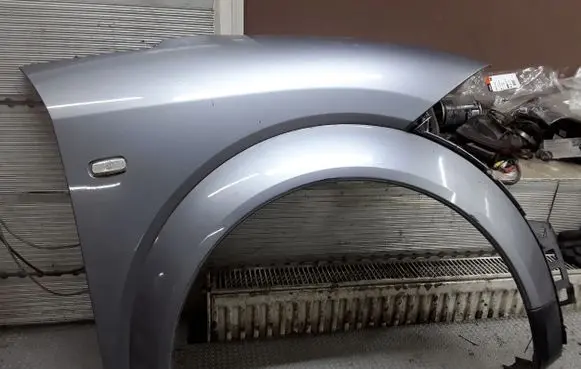 Audi A2 Fender