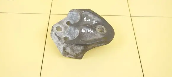 Ford Ecosport Engine mounting bracket FN116F012AB XVJD