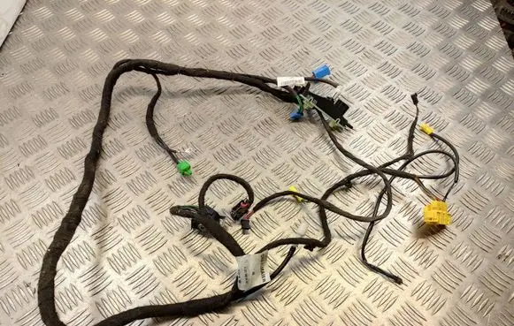 Mercedes-Benz S W221 Seat wiring loom A2215400434