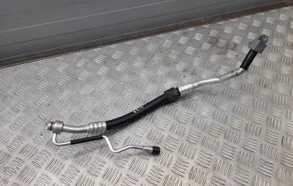 Audi A4 S4 B9 Air conditioning (A/C) pipe/hose 8W1820740F