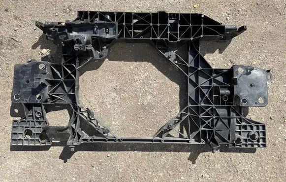 Renault Scenic III - Grand scenic III Radiator support slam panel 752100007R