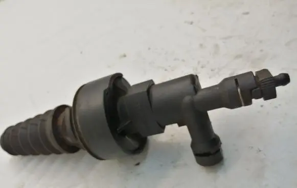 Ford Transit Clutch master cylinder 3C117A508AB