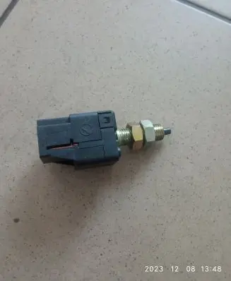 Subaru Legacy Brake pedal sensor switch
