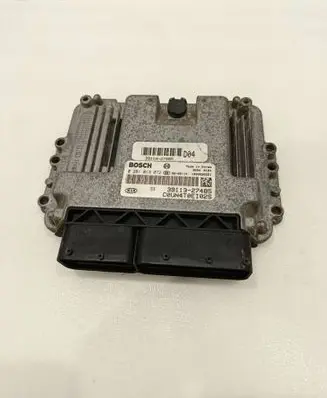 KIA Carens II Engine control unit/module 3911627485 0281013072 3911327485