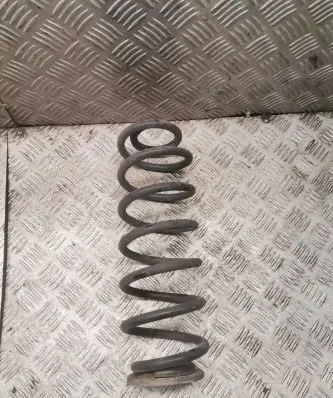 Volkswagen Touran I Rear coil spring