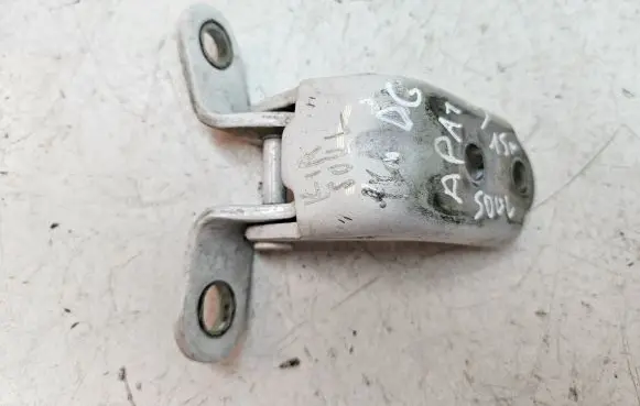 KIA Soul Rear door lower hinge
