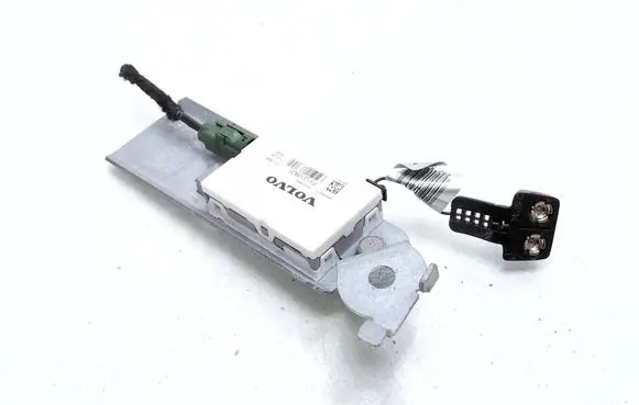 Volvo XC60 Aerial antenna amplifier 31310805 31310684